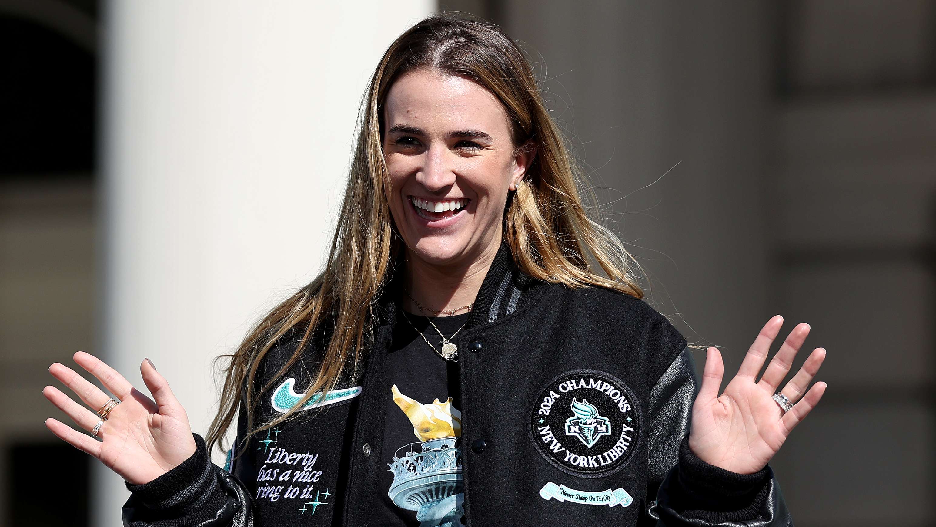 身价为何高 身价为何高