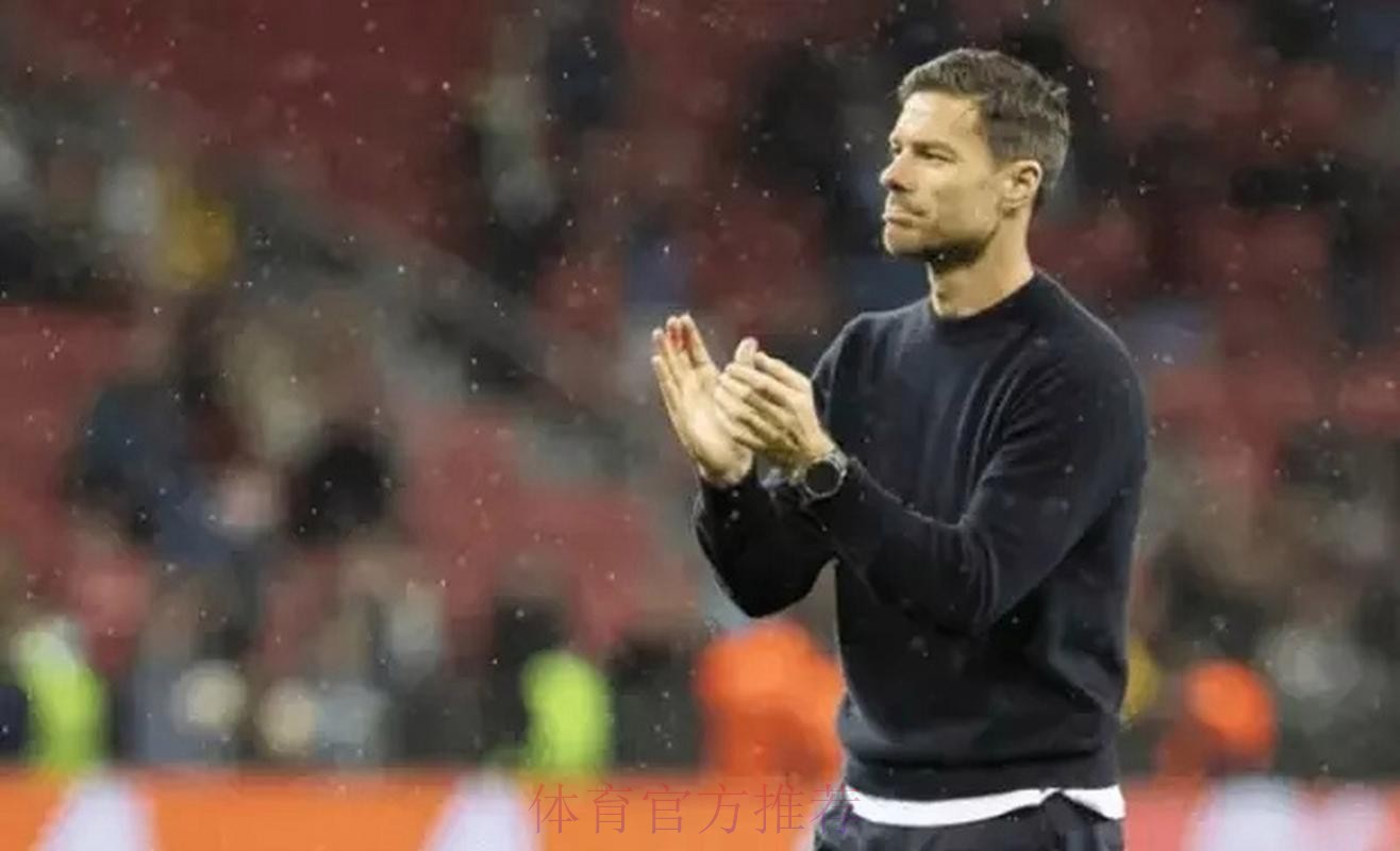 哈维谈领先皇马11分-赛季还很长 仍有17场比赛要踢